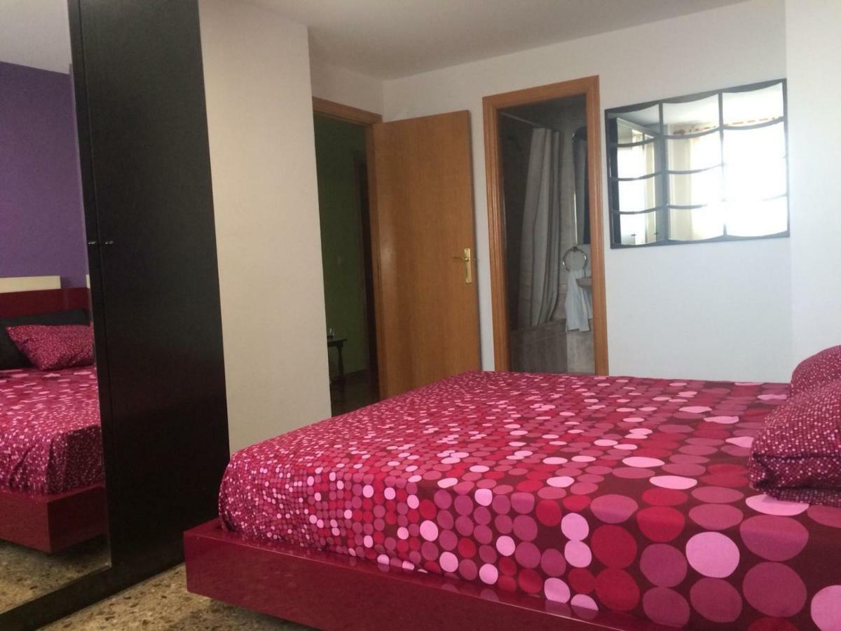 Amplio Y Comodo Apartamento Con Parking Apartamento Valência Exterior foto