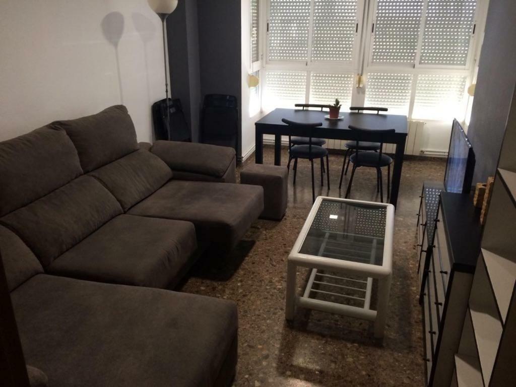 Amplio Y Comodo Apartamento Con Parking Apartamento Valência Exterior foto